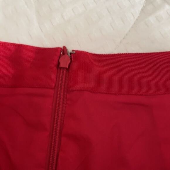 J Crew Lined Red Mini Skirt with Scalloped Hem Size 0 - Picture 6 of 11
